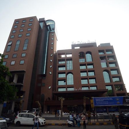 Sai Palace Grand, Malad Mumbai Exteriör bild